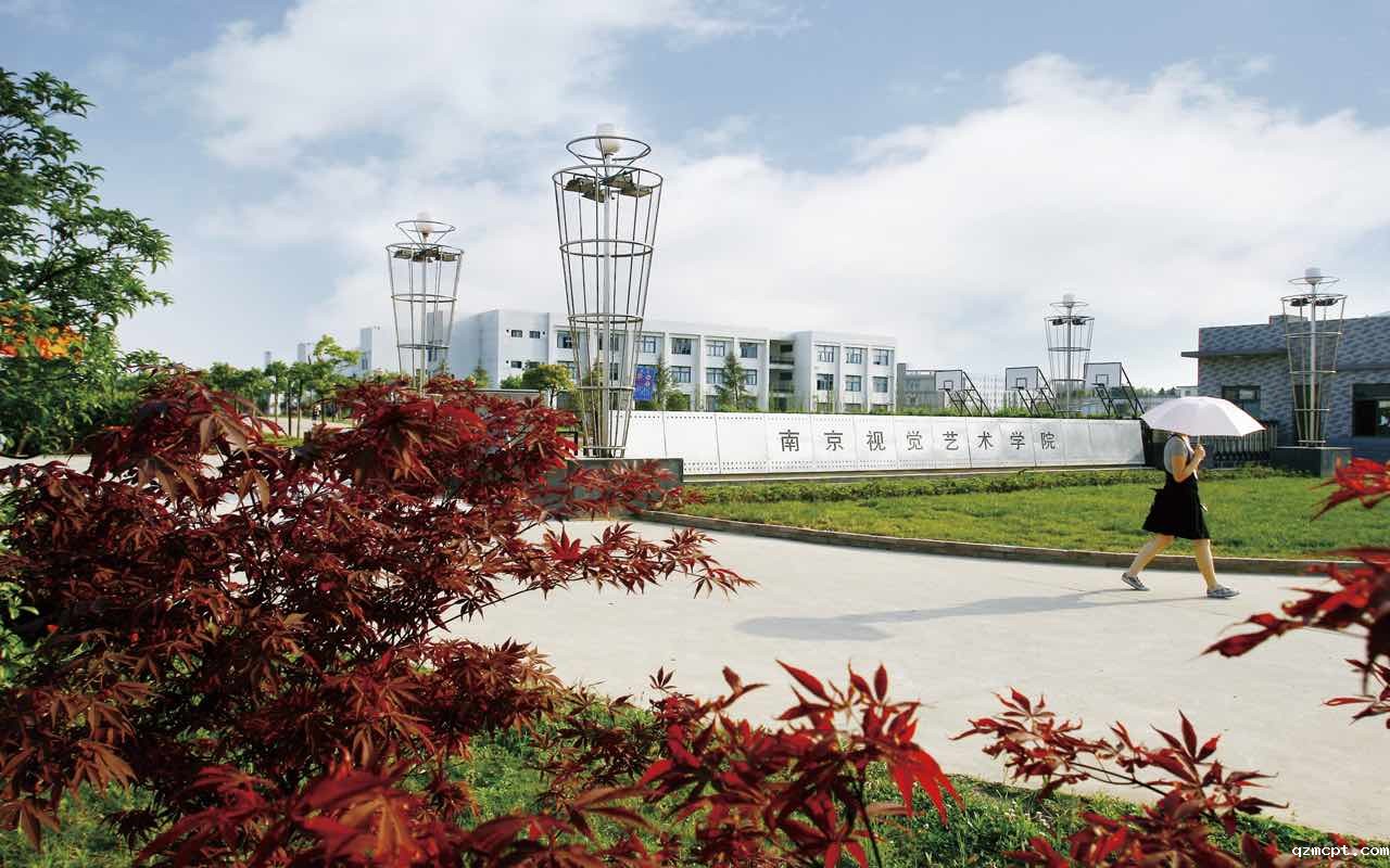 大门.jpg